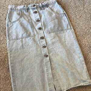 Happily grey denim button down skirt 26